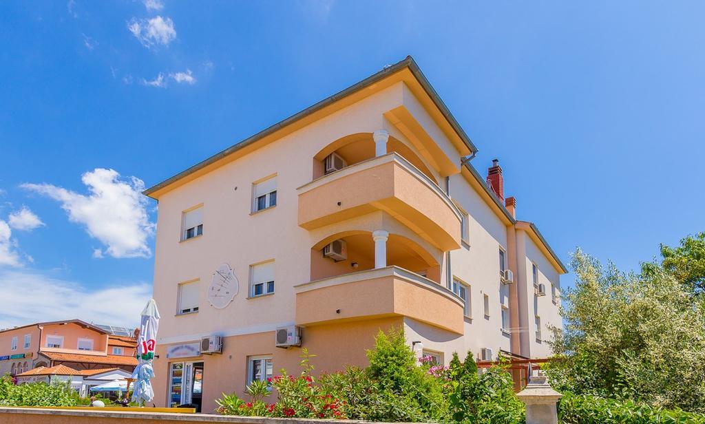 Apartments Cukon Medulin Exterior photo